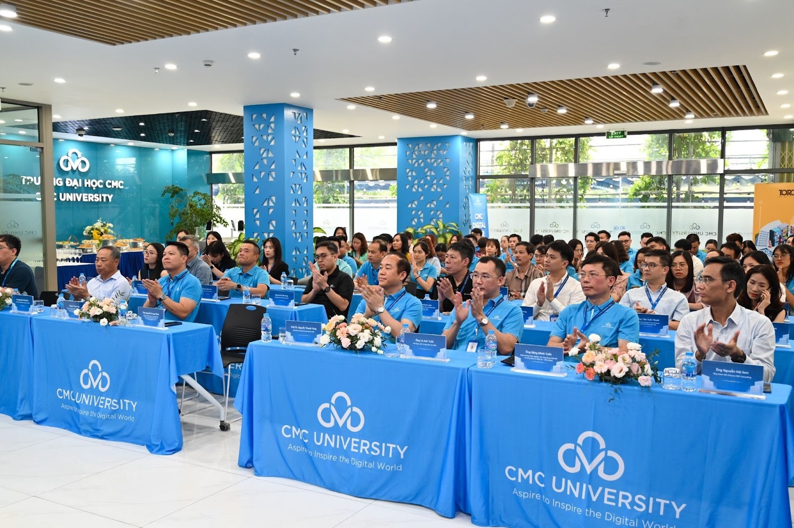 Trường Đại học CMC chính thức công bố ra mắt “AI University”