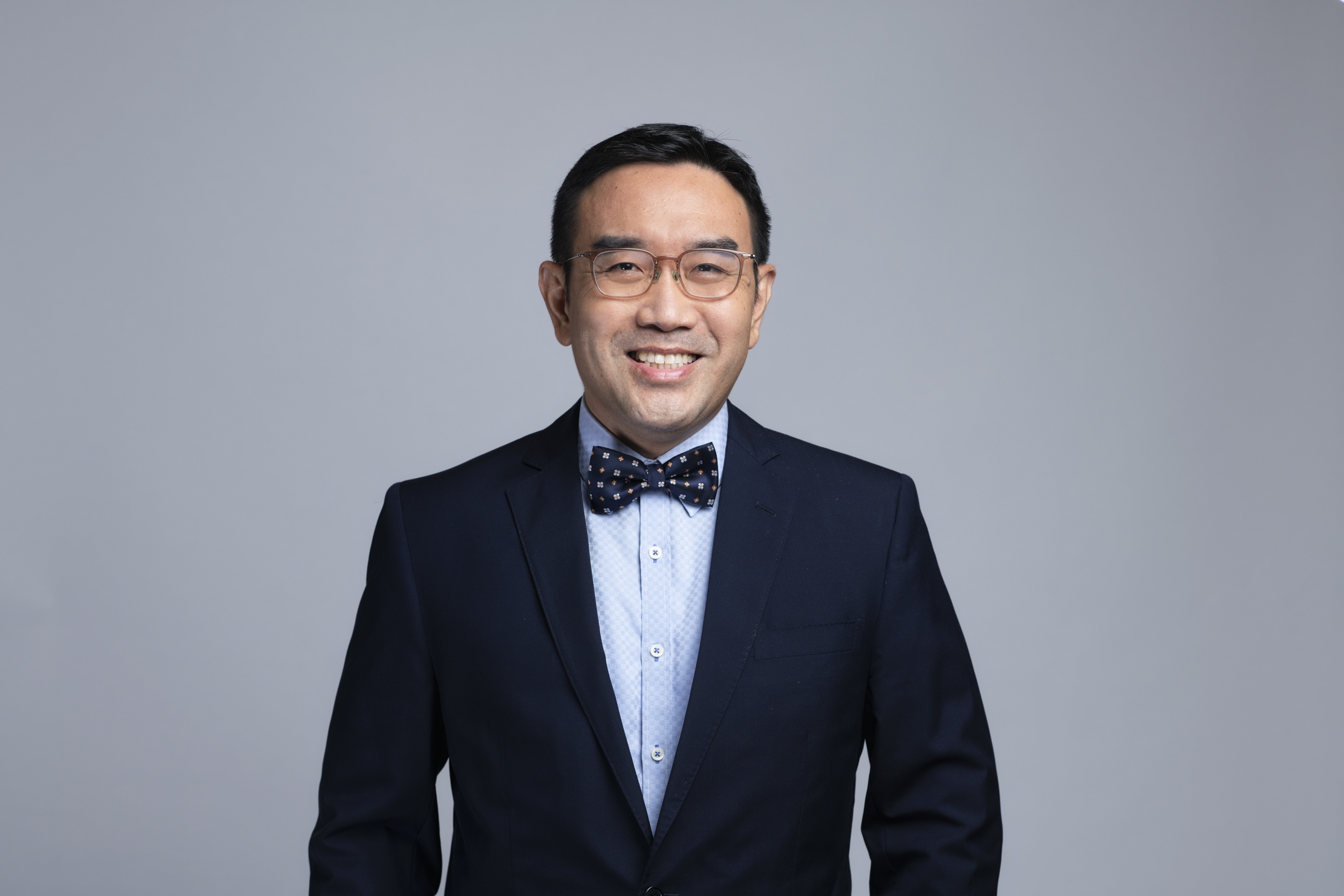 Heng Koon How - Trưởng bộ phận Chiến lược thị trường, Khối nghiên cứu thị trường và Kinh tế toàn cầu, UOB