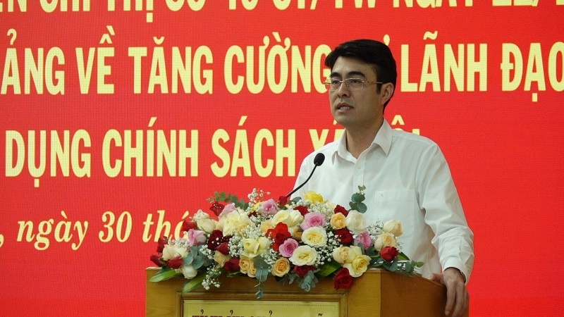 Phó Tổng Giám đốc NHCSXH Nguyễn Đức Hải phát biểu tại hội nghị