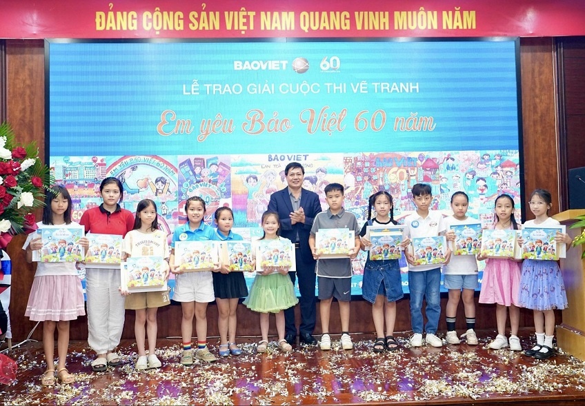 Tập đoàn Bảo Việt: Lợi nhuận sau thuế hợp nhất 6 tháng đầu năm tăng trưởng 9,3%