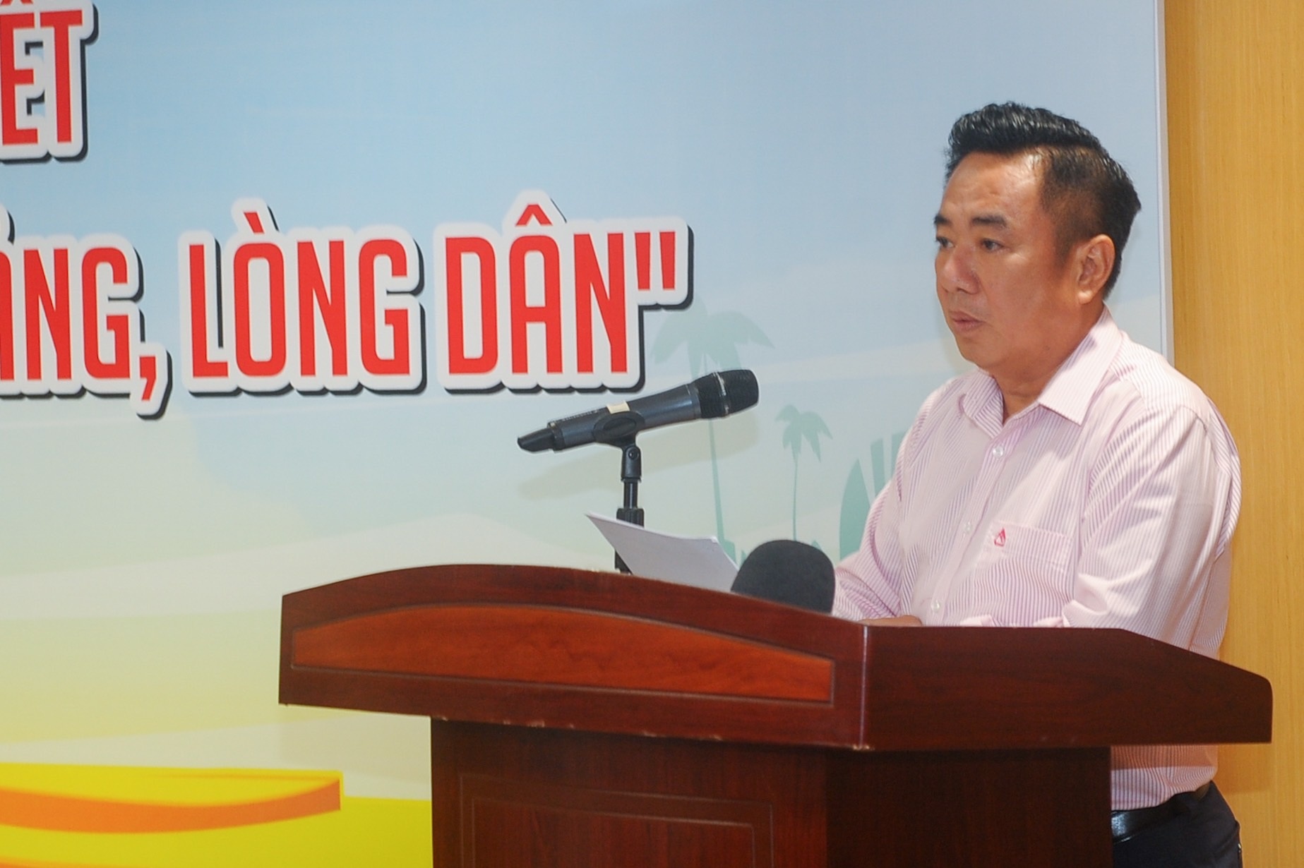 Phát động Cuộc thi viết “Tín dụng chính sách xã hội - Ý Đảng, lòng Dân” Phát động Cuộc thi viết “Tín dụng chính sách xã hội - Ý Đảng, lòng Dân”