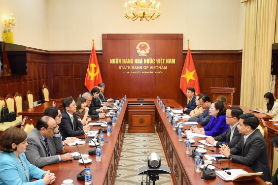 ADB luôn sẵn sàng đồng hành cùng Việt Nam trong công cuộc phát triển kinh tế, xã hội