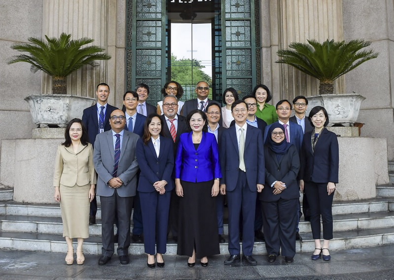 ADB luôn sẵn sàng đồng hành cùng Việt Nam trong công cuộc phát triển kinh tế, xã hội