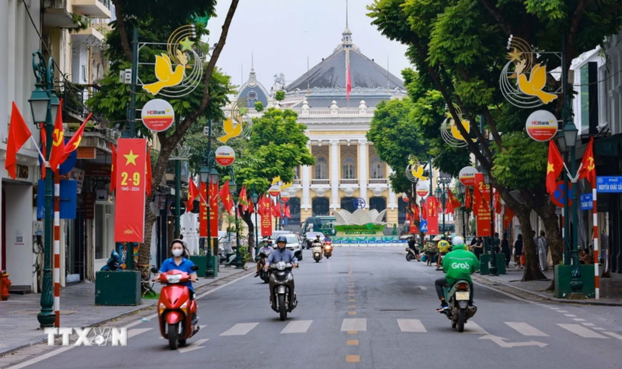 Thủ tướng chỉ đạo tăng cường bảo đảm an toàn giao thông, phòng cháy, chữa cháy, an toàn thực phẩm dịp 2/9