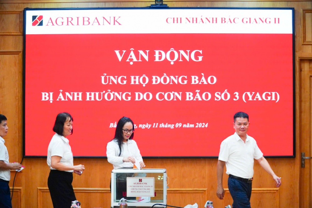 Agribank chung sức cùng các địa phương và người dân khắc phục hậu quả của cơn bão số 3