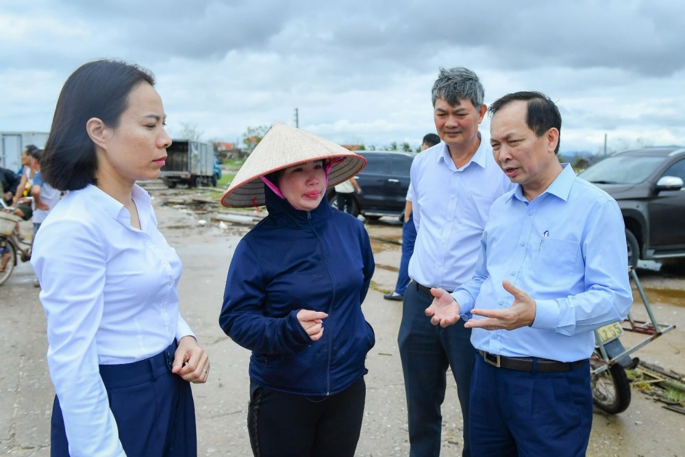 Ngân hàng - chỗ dựa của người dân, doanh nghiệp sau bão lũ