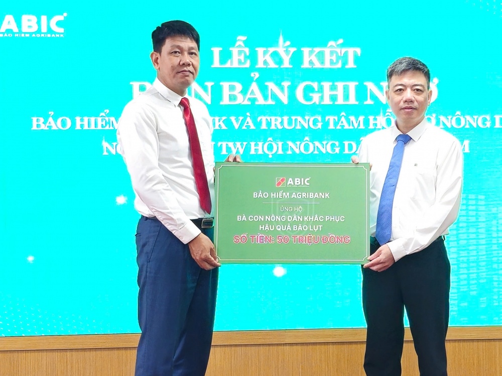 Bảo hiểm Agribank và Trung tâm Hỗ trợ nông dân, nông thôn ký kết hợp tác chiến lược