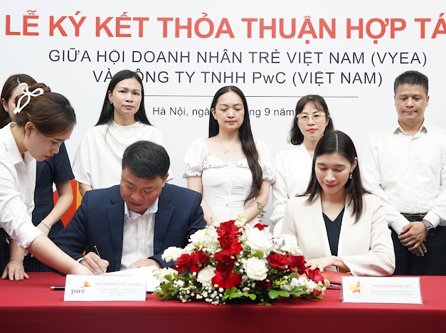 Hội Doanh nhân trẻ Việt Nam và PwC Việt Nam ký kết thỏa thuận hợp tác hỗ trợ doanh nghiệp