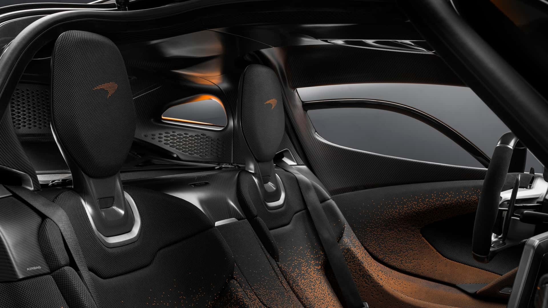 McLaren W1 - Siêu xe nhanh nhất, mạnh nhất lịch sử hãng với 1.258hp, sản xuất giới hạn 399 chiếc- Ảnh 7. McLaren W1 - Siêu xe nhanh nhất, mạnh nhất lịch sử hãng với 1.258hp, sản xuất giới hạn 399 chiếc- Ảnh 7.