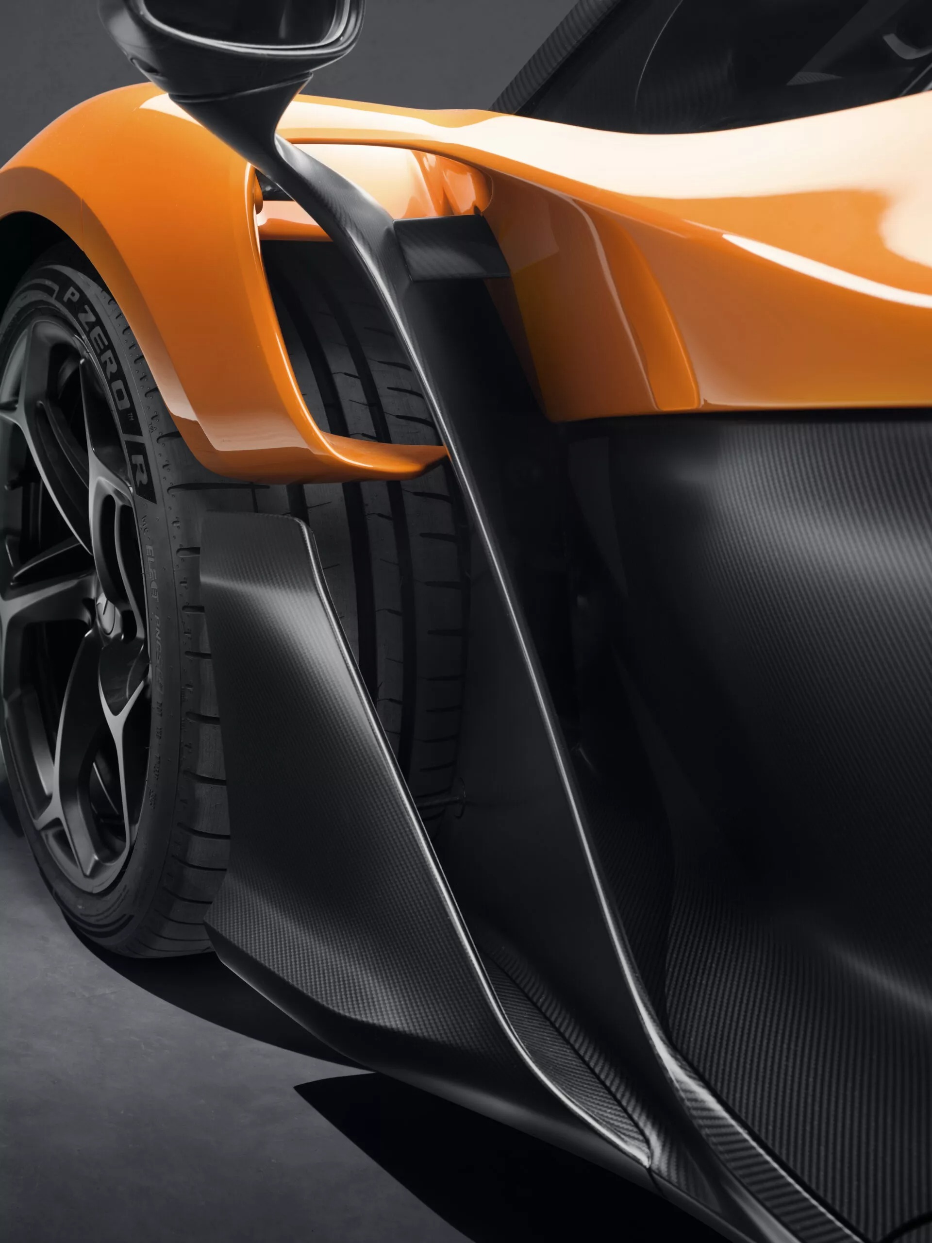 McLaren W1 - Siêu xe nhanh nhất, mạnh nhất lịch sử hãng với 1.258hp, sản xuất giới hạn 399 chiếc- Ảnh 13. McLaren W1 - Siêu xe nhanh nhất, mạnh nhất lịch sử hãng với 1.258hp, sản xuất giới hạn 399 chiếc- Ảnh 13.