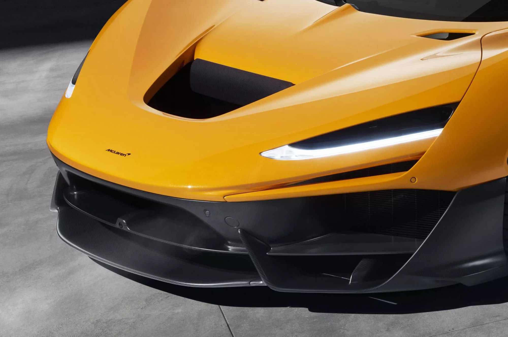 McLaren W1 - Siêu xe nhanh nhất, mạnh nhất lịch sử hãng với 1.258hp, sản xuất giới hạn 399 chiếc- Ảnh 12. McLaren W1 - Siêu xe nhanh nhất, mạnh nhất lịch sử hãng với 1.258hp, sản xuất giới hạn 399 chiếc- Ảnh 12.