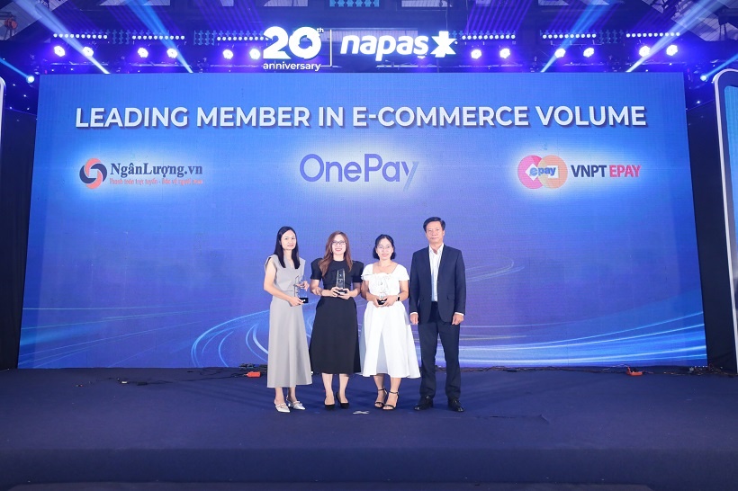 Giải TGTT dẫn đầu về doanh số dịch vụ Thanh toán trực tuyến - Leading Member in E-Commerce Volume 2024