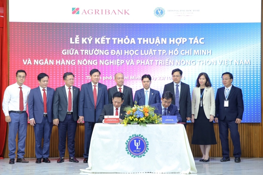 Agribank và Trường Đại học Luật TP.Hồ Chí Minh ký kết thỏa thuận hợp tác