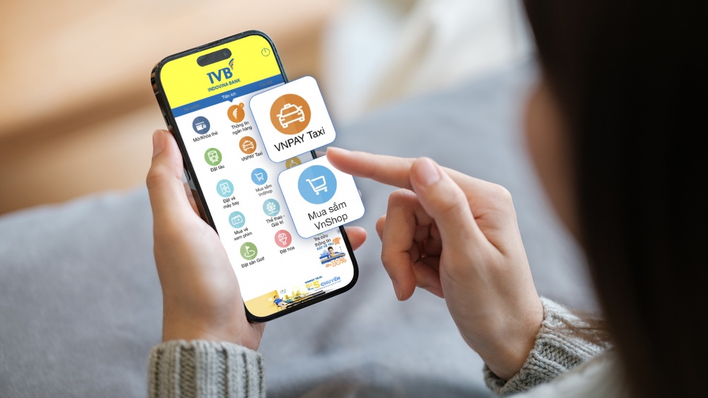 Đặt taxi, vé tàu – xe, máy bay, vé xem phim, mua sắm VnShop tiết kiệm 50% trên IVB Mobile Banking