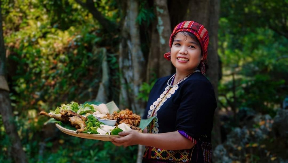 Nhờ có nguồn vốn tín dụng, nhiều phụ nữ DTTS đã “dám nghĩ, dám làm” quyết tâm khởi nghiệp - Ảnh: N.A