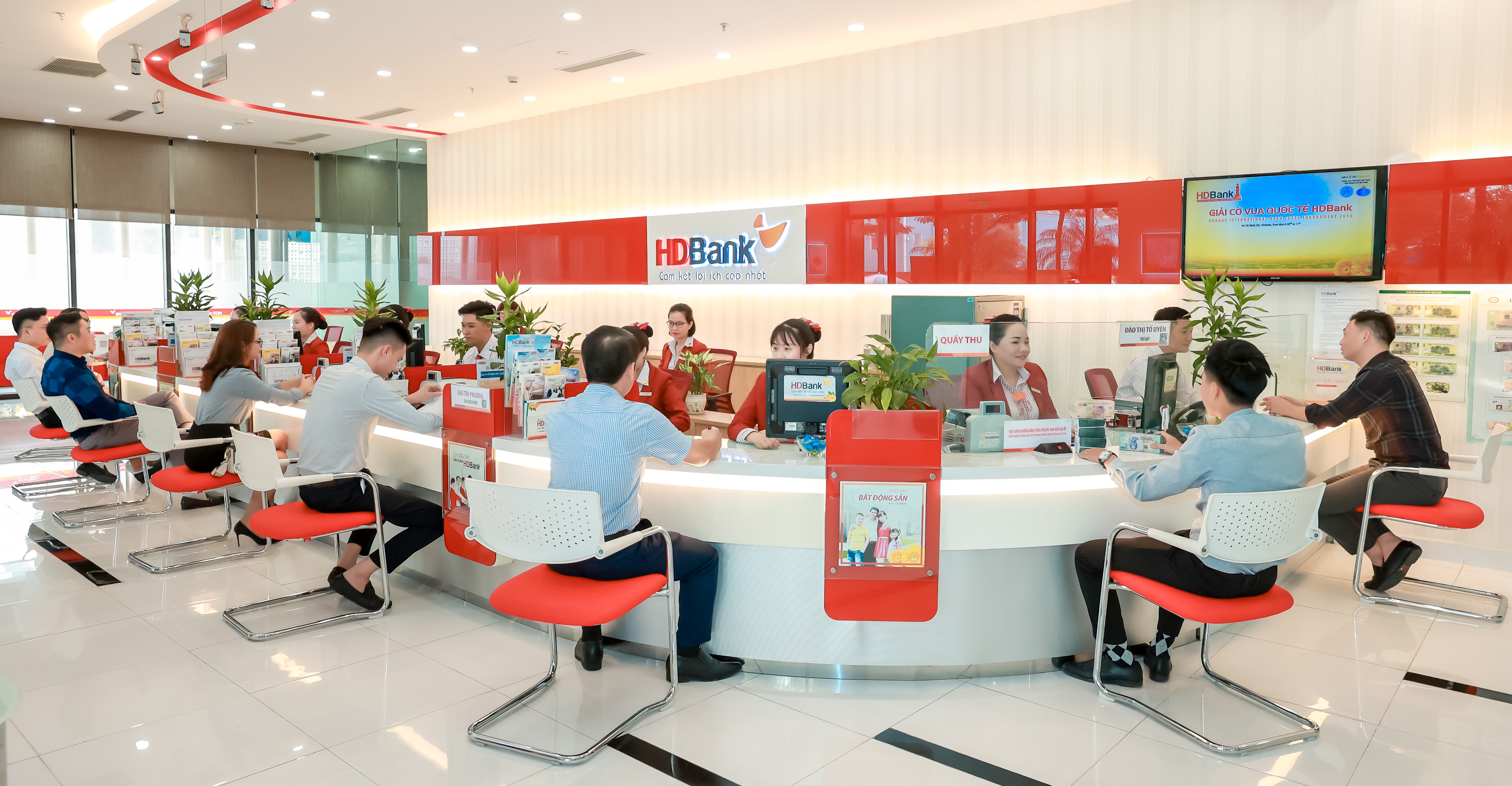 HDBank dẫn đầu thu hộ tiền mặt qua ứng dụng số eCash