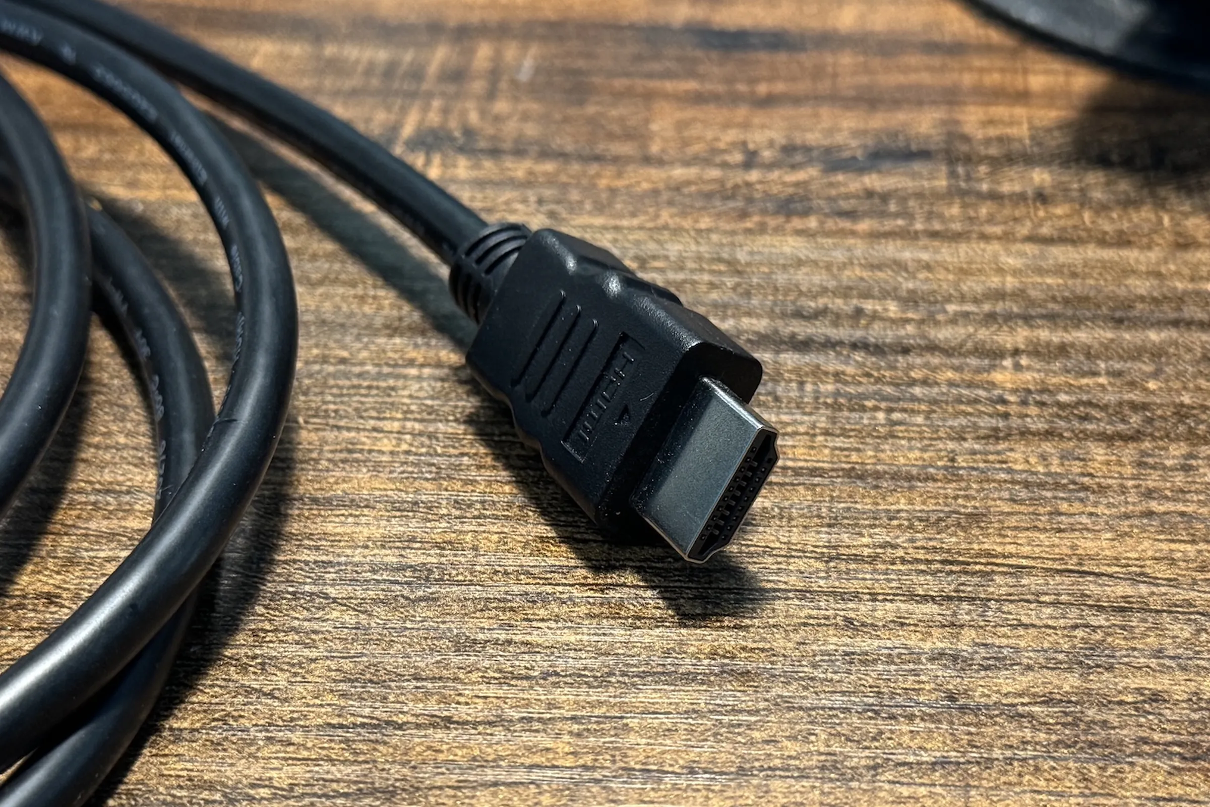 HDMI 2.2 sắp ra mắt: Người dùng có thể sẽ phải mua loại cáp mới để xuất hình