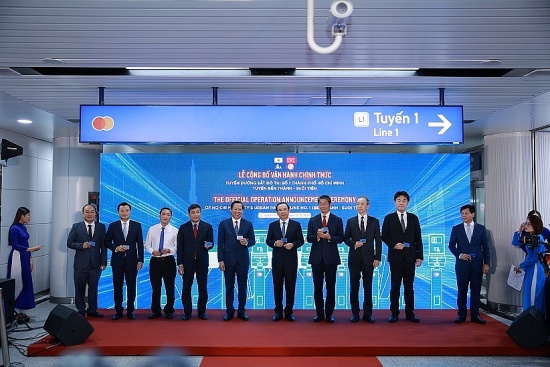 Tuyến Metro Bến Thành - Suối Tiên được tích hợp công nghệ thanh toán không chạm hiện đại