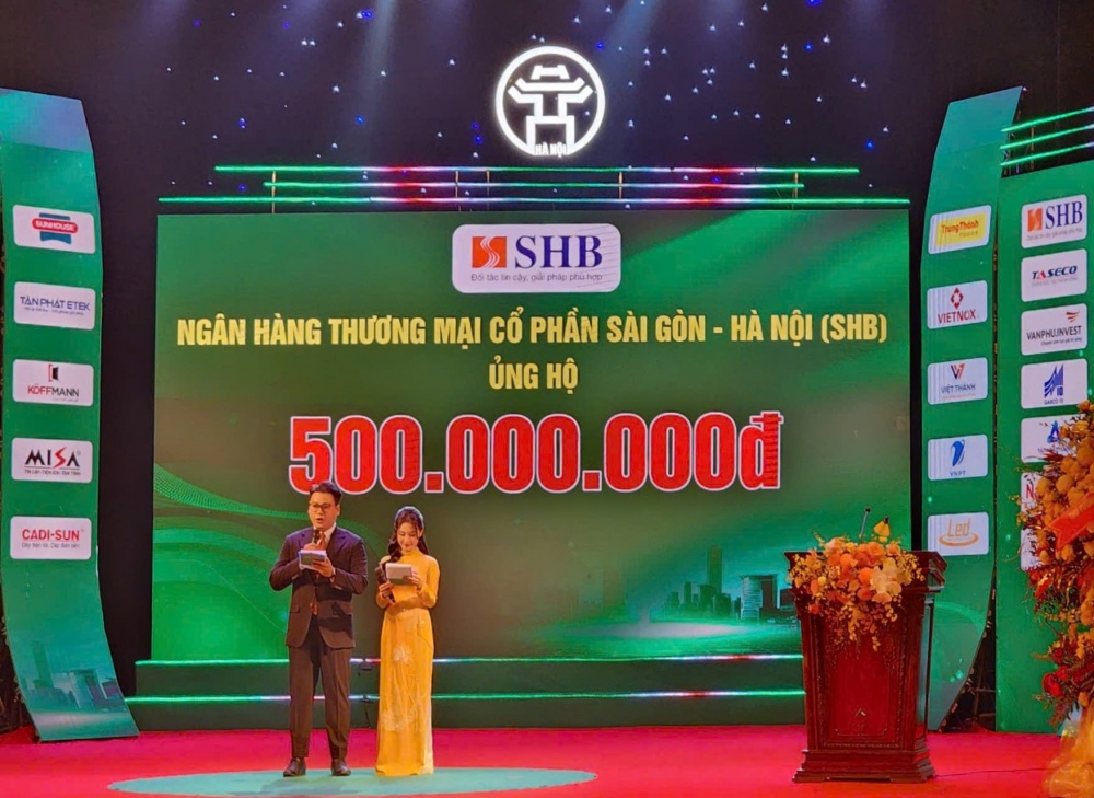 SHB vinh dự nhận Bằng khen tại Lễ tôn vinh Doanh nhân, Doanh nghiệp Thăng Long 2024