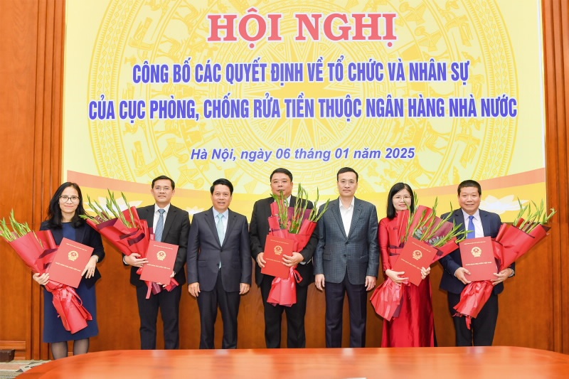 Công bố Quyết định điều động, bổ nhiệm Ban lãnh đạo Cục Phòng, chống rửa tiền