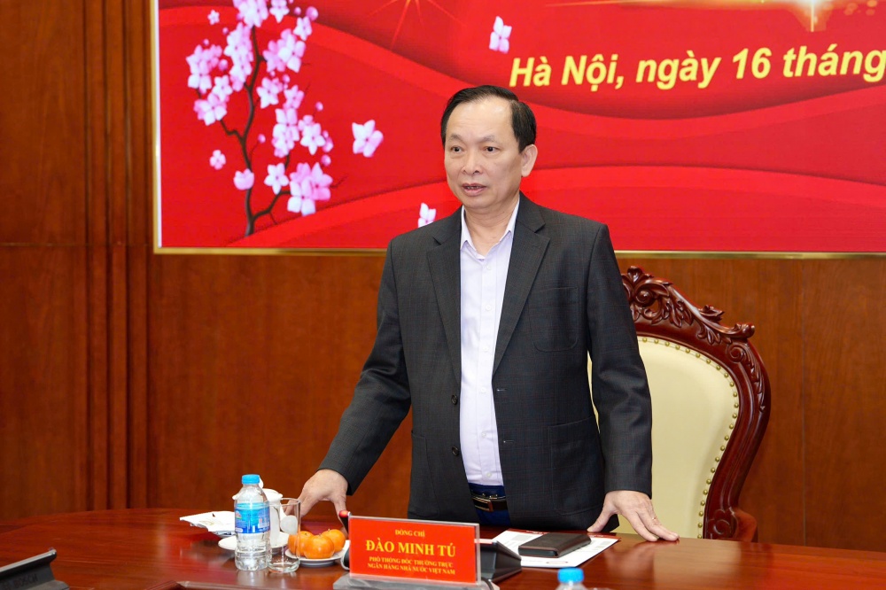 Phó Thống đốc Đào Minh Tú phát biểu tại buổi gặp mặt