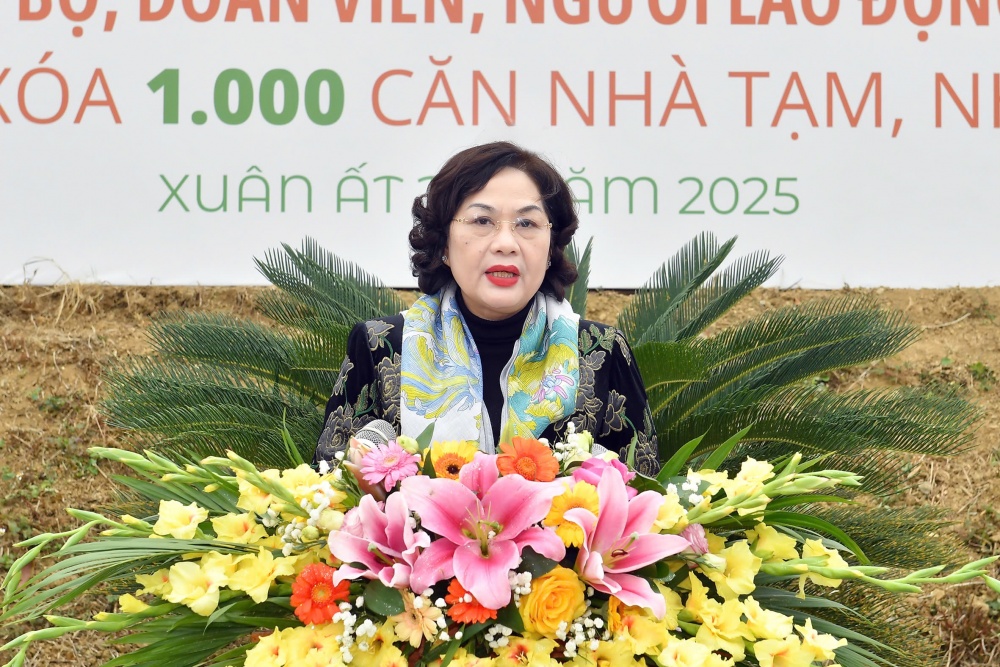Phát động Tết trồng cây và chương trình chung tay xóa 1.000 căn nhà tạm, nhà dột nát  trong Ngành Ngân hàng