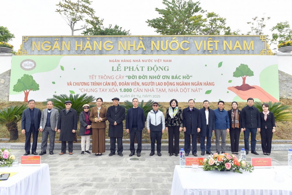 Phát động Tết trồng cây và chương trình chung tay xóa 1.000 căn nhà tạm, nhà dột nát  trong Ngành Ngân hàng