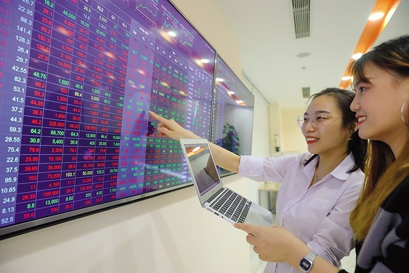 Gần 81.000 tài khoản chứng khoán mở mới trong tháng đầu năm