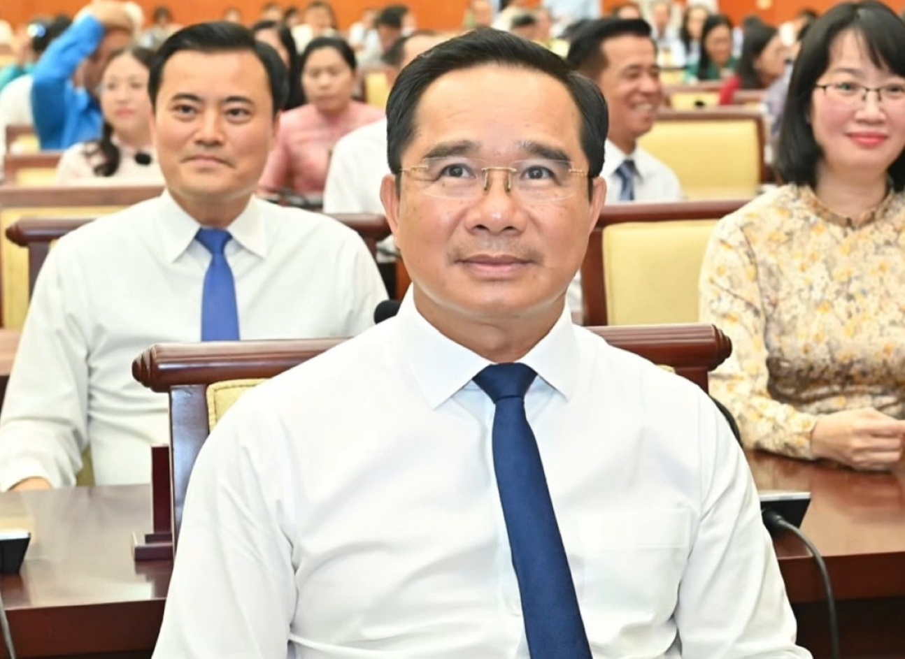 Ông Nguyễn Văn Được - Chủ tịch UNND TP. Hồ CHí Minh Ông Nguyễn Văn Được - Chủ tịch UNND TP. Hồ CHí Minh