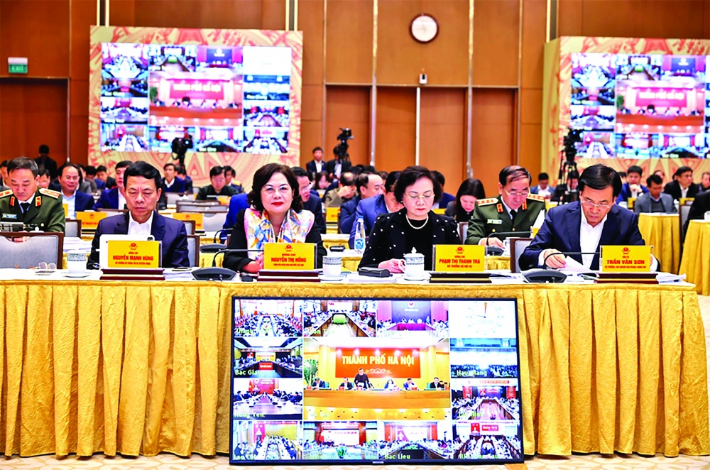 Tăng trưởng GDP ít nhất 8% “Chỉ bàn làm, không bàn lùi”
