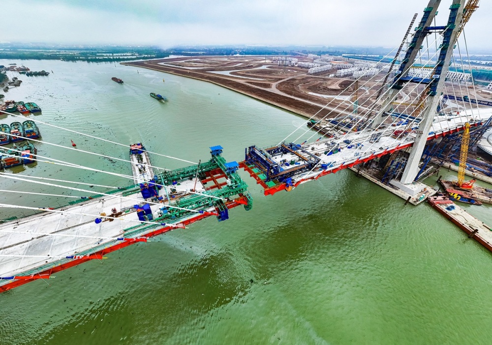 Cầu Hoàng Gia chuẩn bị hợp long vào ngày 15/3, đi vào khai thác từ tháng 8/2025