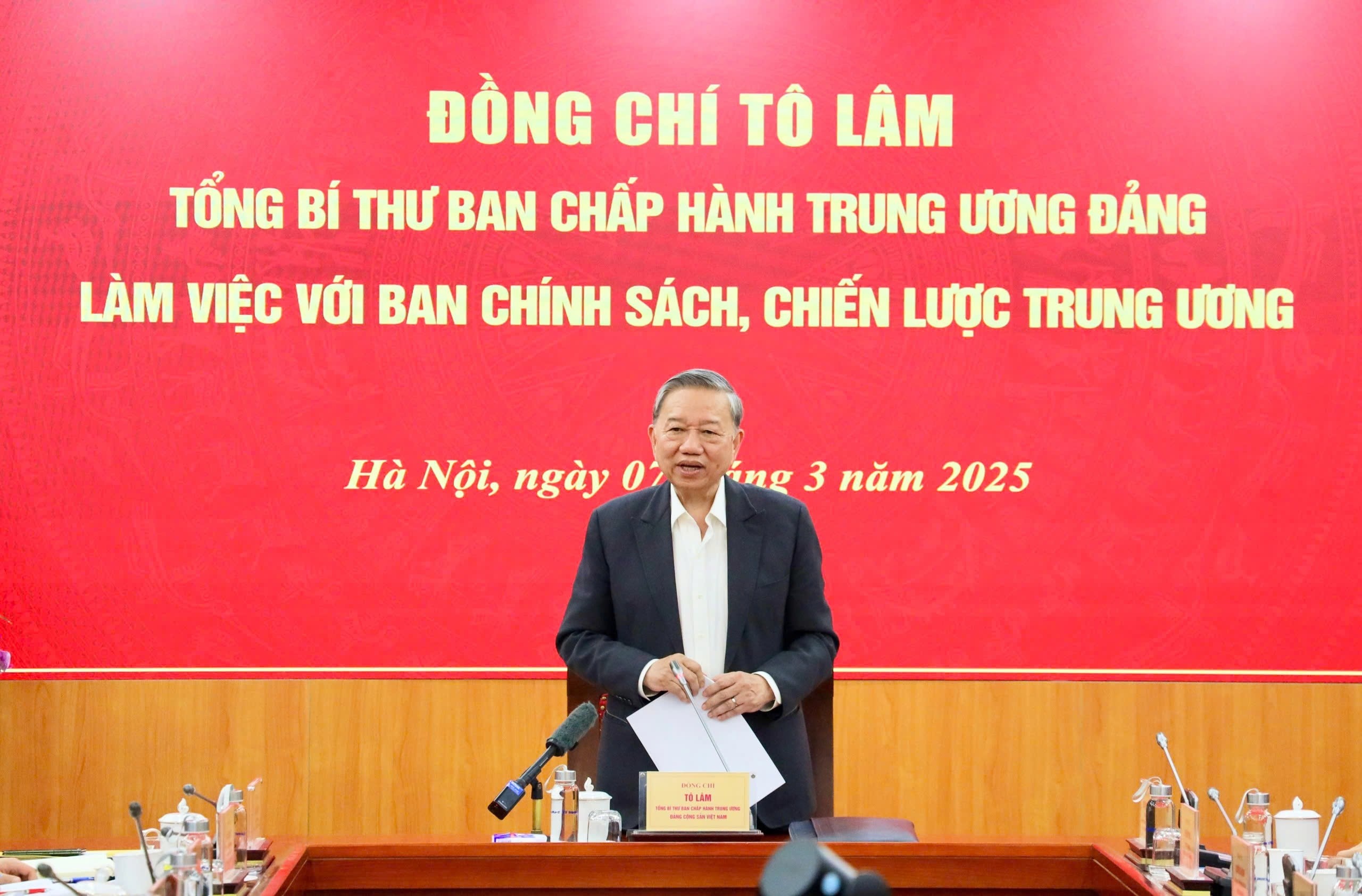 Tổng Bí thư Tô Lâm phát biểu tại buổi làm việc