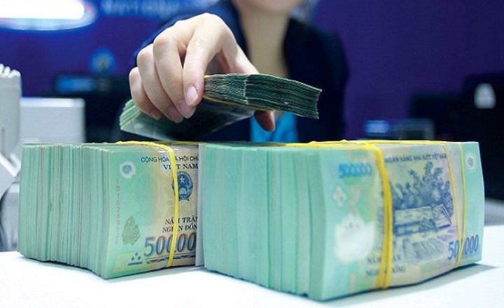 Thêm ngân hàng giảm lãi suất tiền gửi