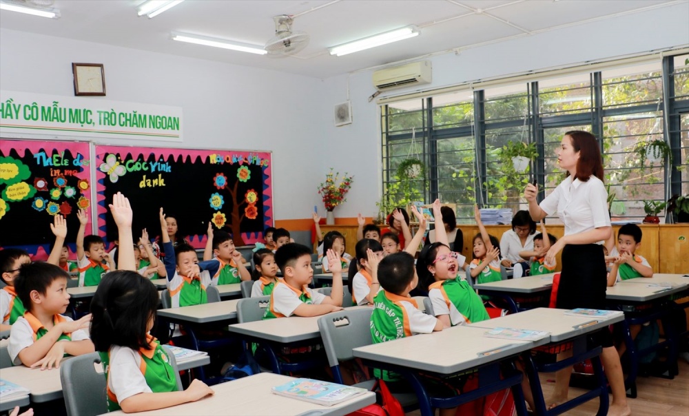 “Tài chính thông minh”: Mô hình giáo dục tài chính thiết thực “Tài chính thông minh”: Mô hình giáo dục tài chính thiết thực