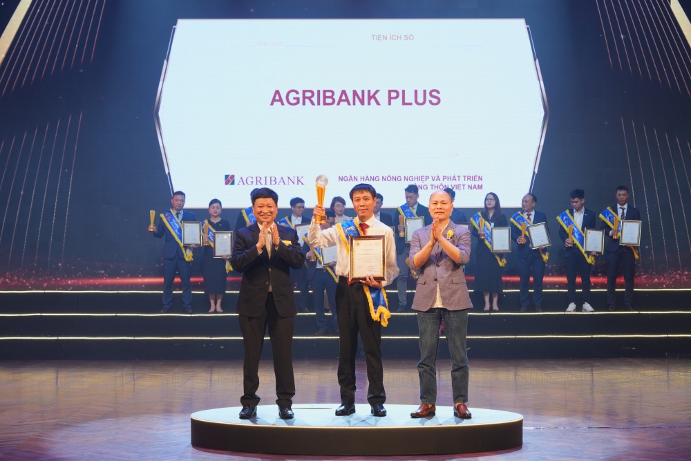 Agribank ghi dấu ấn với 6 sản phẩm – dịch vụ đạt Giải thưởng Sao Khuê 2025 Agribank ghi dấu ấn với 6 sản phẩm – dịch vụ đạt Giải thưởng Sao Khuê 2025