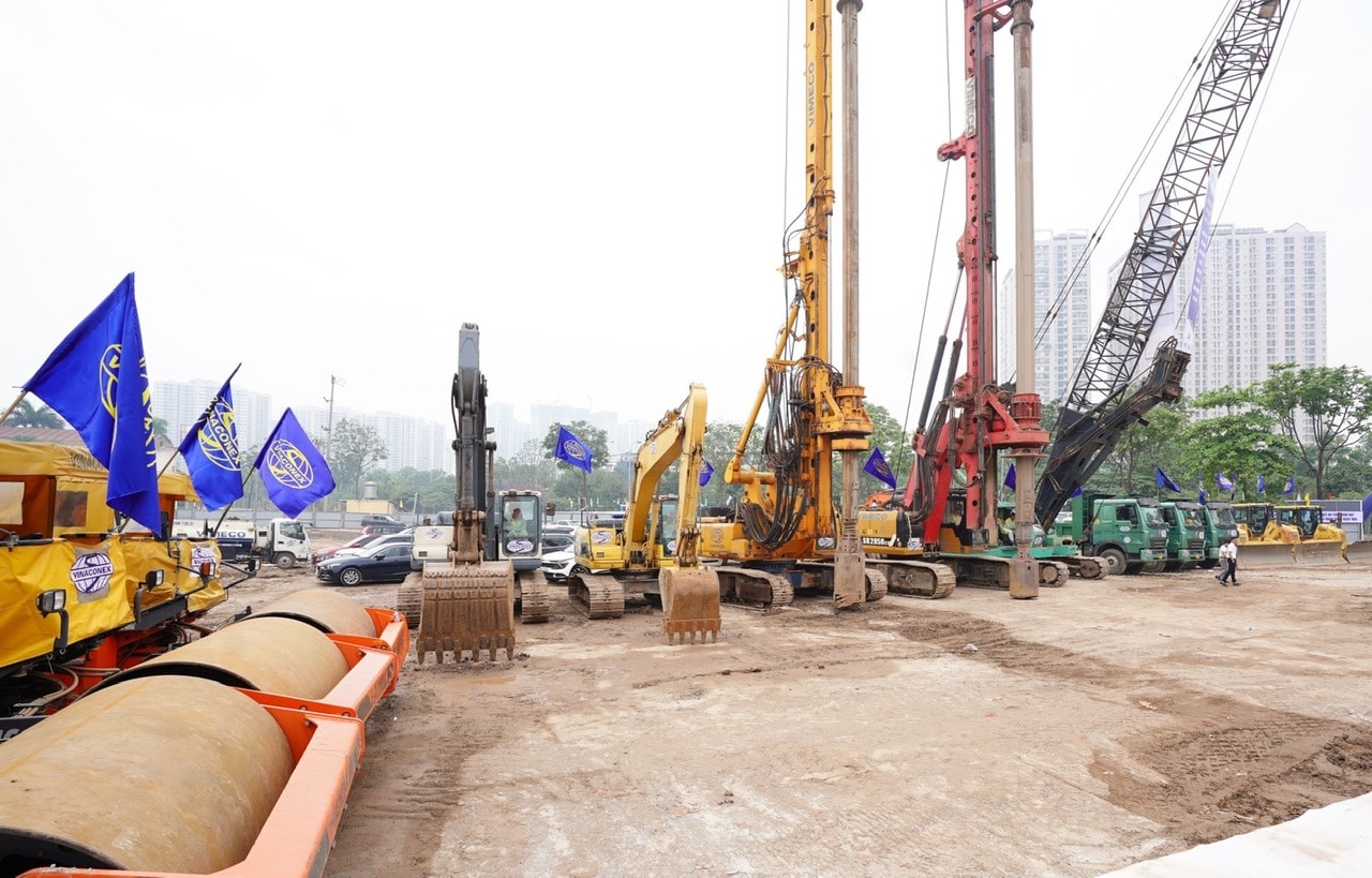 Hà Nội khởi công dự án xây dựng nút giao khác mức giữa đường Vành đai 3,5 với Đại lộ Thăng Long- Ảnh 3.