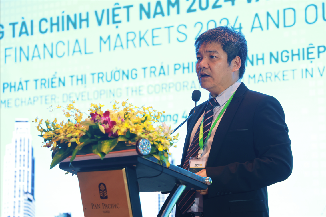 Ông Nguyễn Bá Hùng, Chuyên gia Kinh tế trưởng ADB tại Việt Nam phát biểu tại Hội thảo - Ảnh: Nguyên Linh Ông Nguyễn Bá Hùng, Chuyên gia Kinh tế trưởng ADB tại Việt Nam phát biểu tại Hội thảo - Ảnh: Nguyên Linh