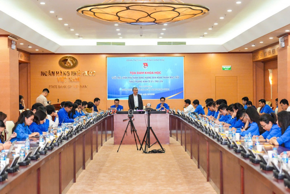 Phát huy vai trò thanh niên Chính phủ để góp phần thực hiện mục tiêu tăng trưởng 8%
