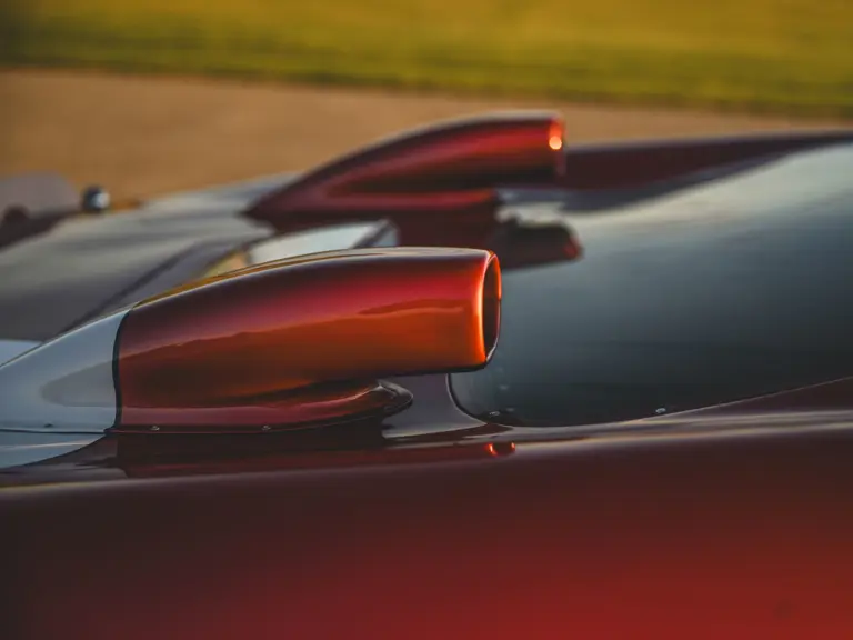 Ford GT40 Mk II 1966: “Tượng đài” đua xe được đấu giá hơn 13 triệu USD
