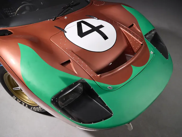 Ford GT40 Mk II 1966: “Tượng đài” đua xe được đấu giá hơn 13 triệu USD