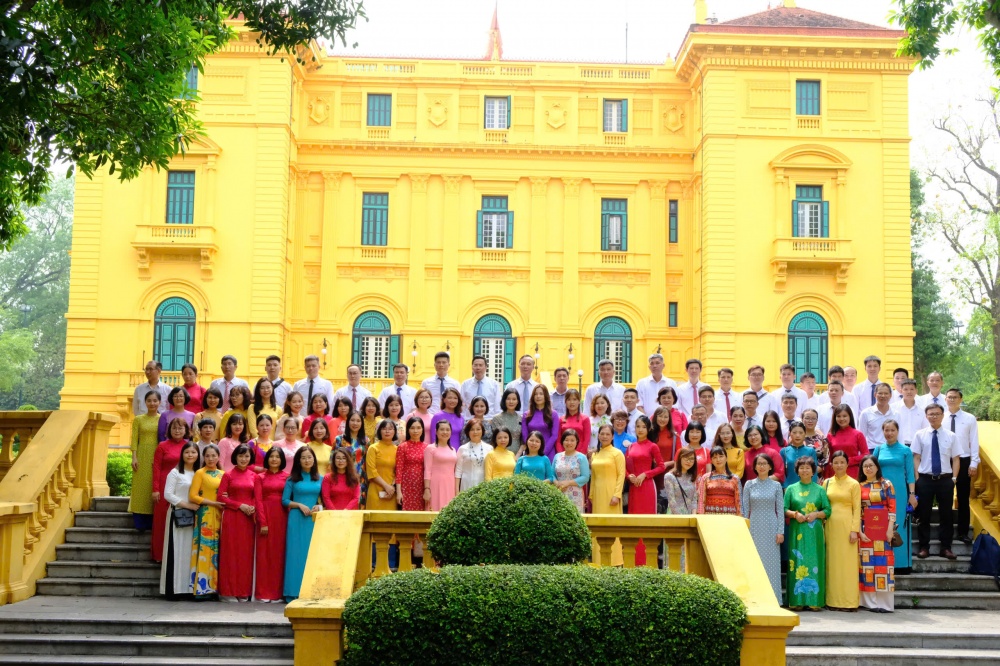Phát triển hệ thống thông tin tín dụng hiện đại, bền vững trong kỷ nguyên số Phát triển hệ thống thông tin tín dụng hiện đại, bền vững trong kỷ nguyên số