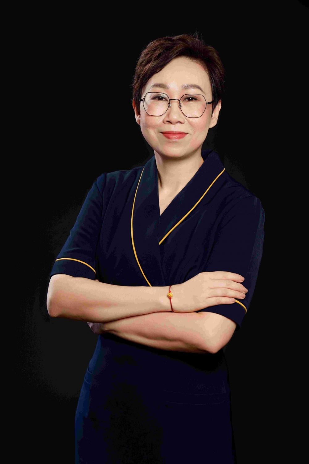 Bà Lê Thúy Anh - Tổng Giám đốc Hệ thống Y tế Vinmec Bà Lê Thúy Anh - Tổng Giám đốc Hệ thống Y tế Vinmec