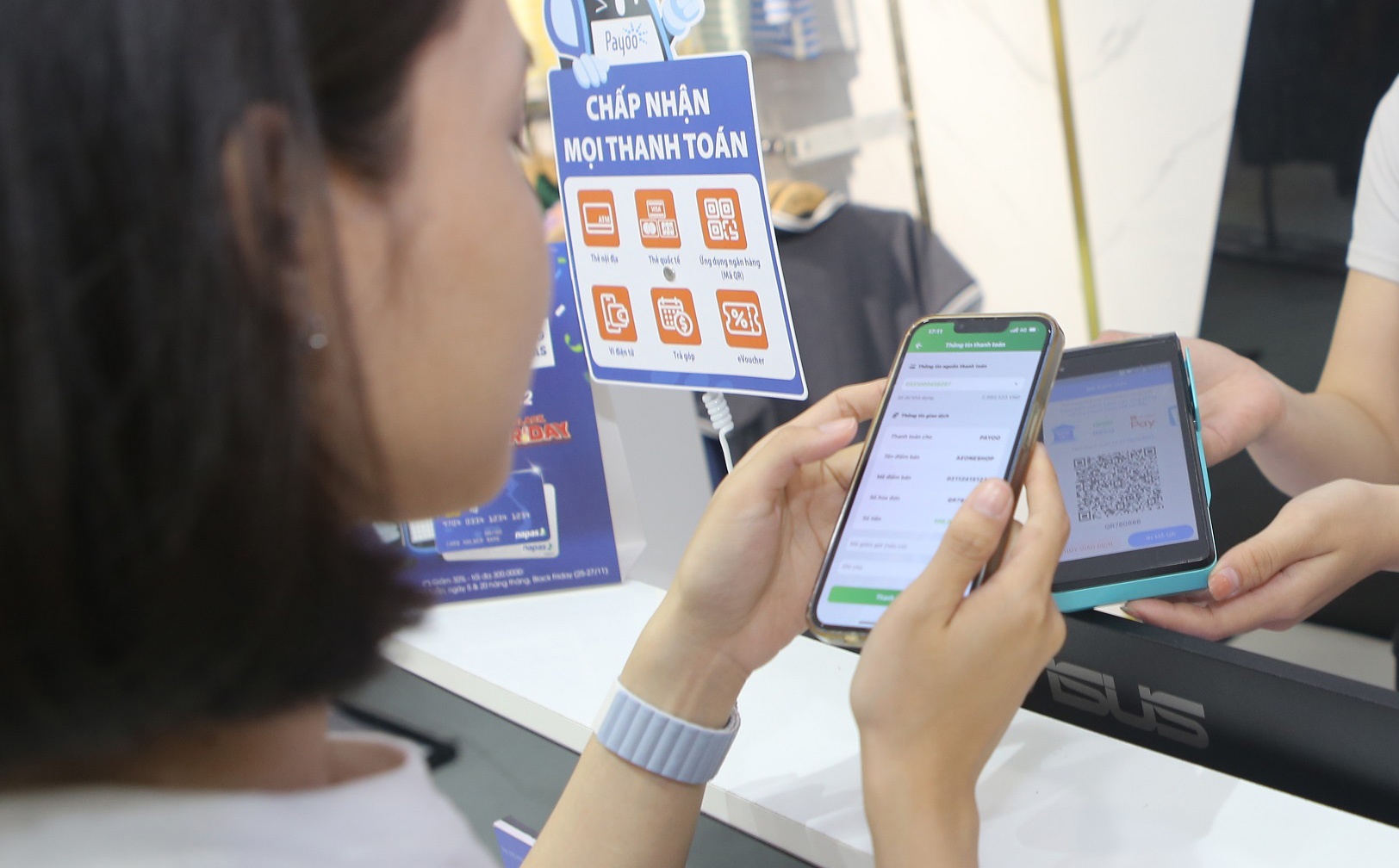 Sẽ nâng hạn mức giao dịch qua Mobile Money