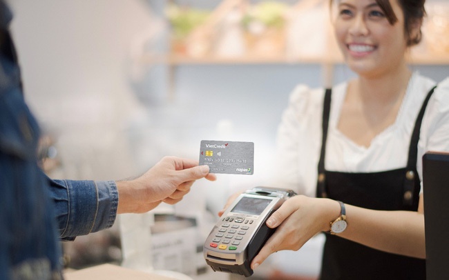 Thúc đẩy triển khai hóa đơn điện tử qua máy tính tiền: Tiện lợi, minh bạch nhưng vẫn còn nhiều e ngại Thúc đẩy triển khai hóa đơn điện tử qua máy tính tiền: Tiện lợi, minh bạch nhưng vẫn còn nhiều e ngại