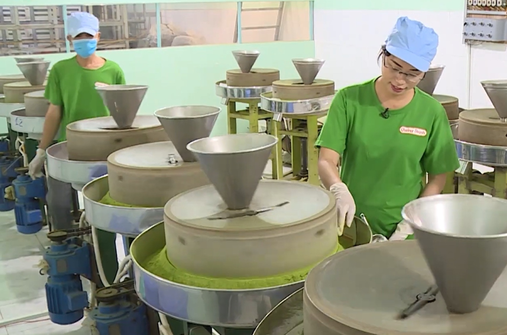 Sản xuất s3n phẩm OCOP 4 sao bột rau má Thiên Nhiên Việt ở Củ Chi Sản xuất s3n phẩm OCOP 4 sao bột rau má Thiên Nhiên Việt ở Củ Chi