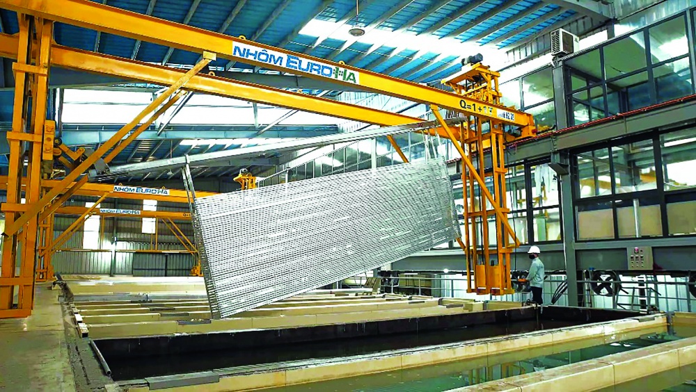 Doanh nghiệp lo tăng chi phí khi giá điện tăng