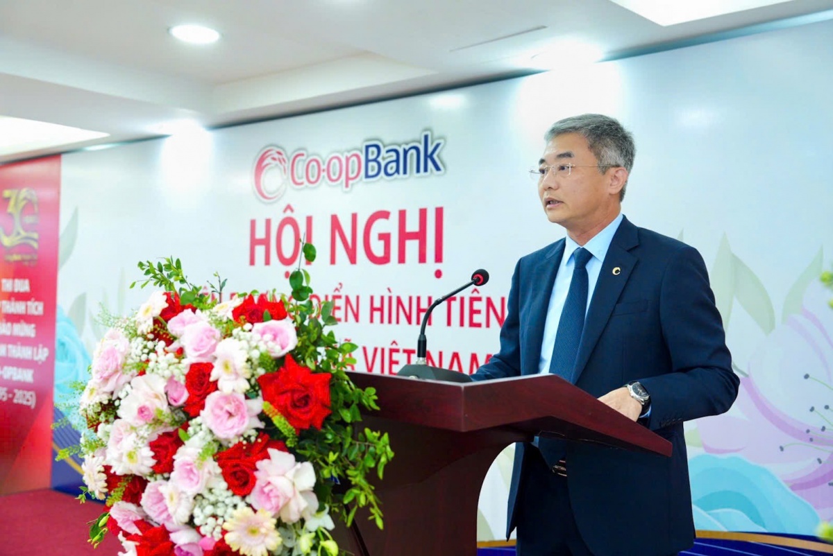 Thi đua đưa Co-opBank trở thành trung tâm liên kết, hỗ trợ, dẫn dắt hệ thống QTDND