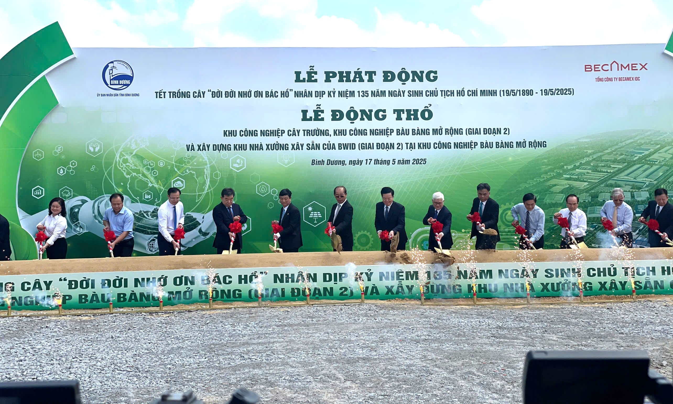Nghi thức động thổ được diễn ra trong sáng ngày 17/0-5/2025 Nghi thức động thổ được diễn ra trong sáng ngày 17/0-5/2025