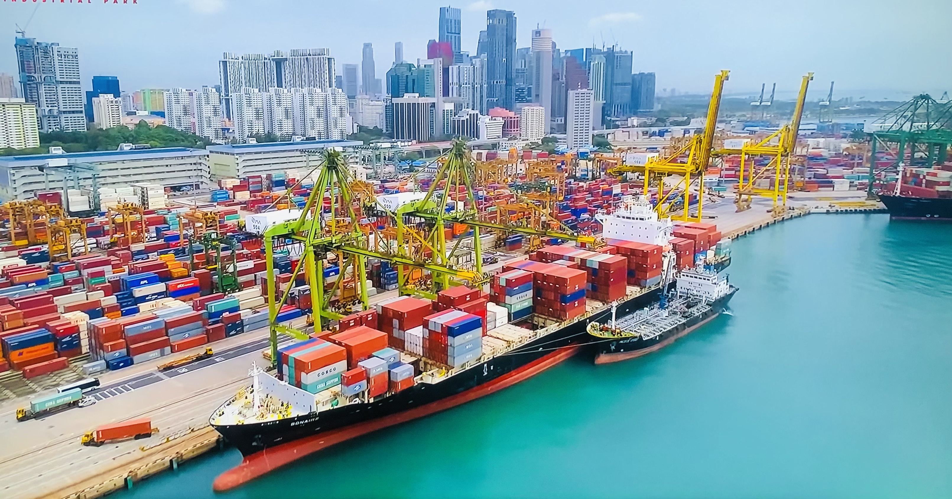 Dòng vốn FDI vào Việt Nam tăng kỷ lục