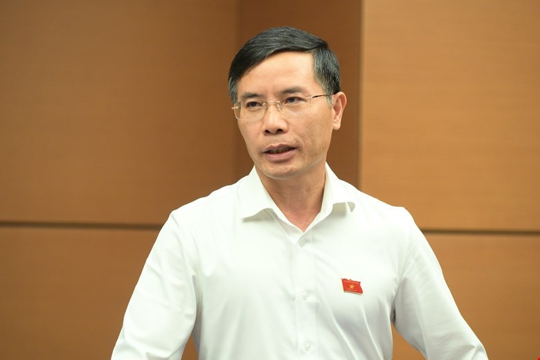 Đại biểu Phạm Đức Ấn (Quảng Ninh)